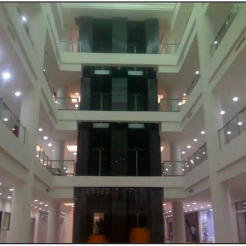 Centro Comercial Los Próceres - circulación